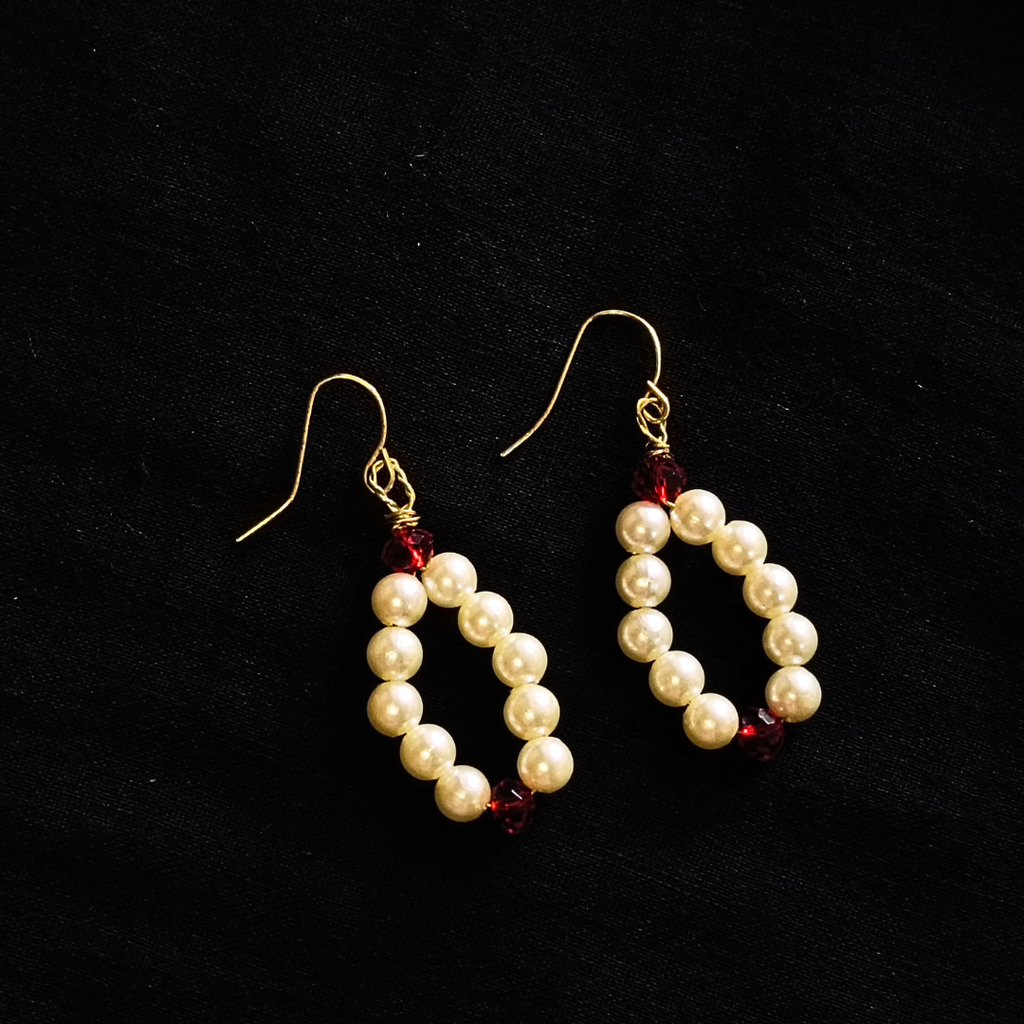 OFFWHITE BEAD EARRINGS