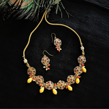 YELLOW BEAD GOLD CHOKER