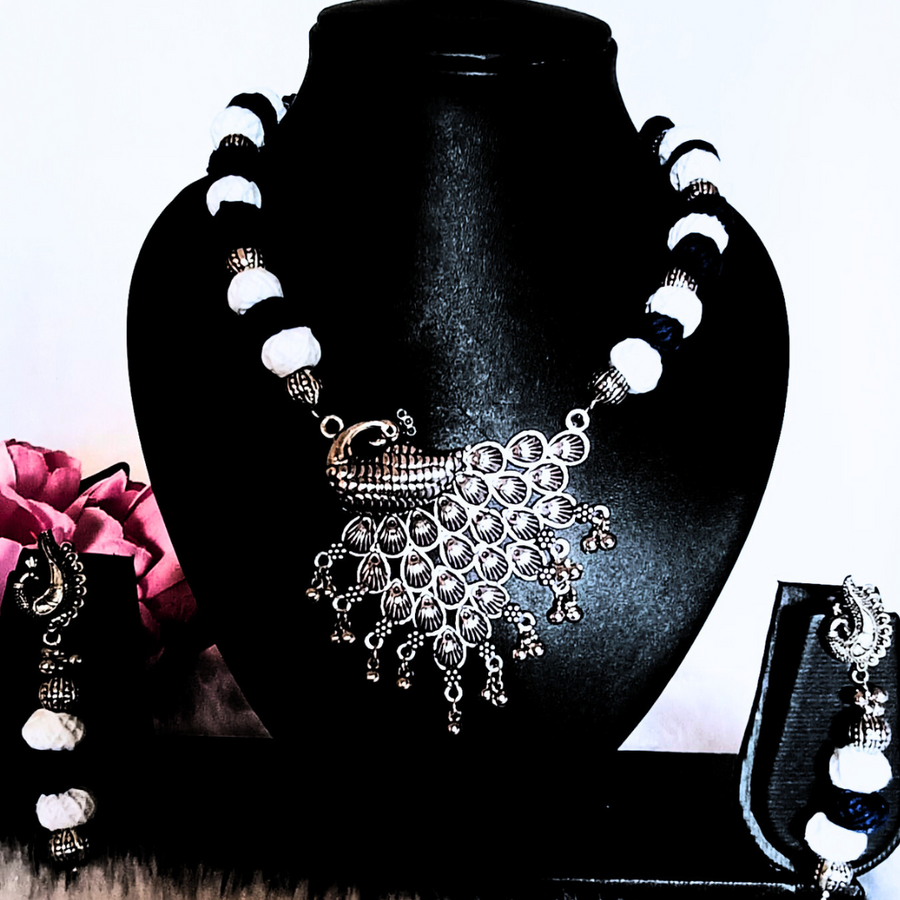 Blue & white cotton bead oxidize necklace